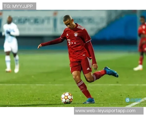 昔日青训天才伊尔迪兹回归拜仁无望高价与需求双重考量 昔日青训天才伊尔迪兹回归拜仁无望高价与需求双重考量