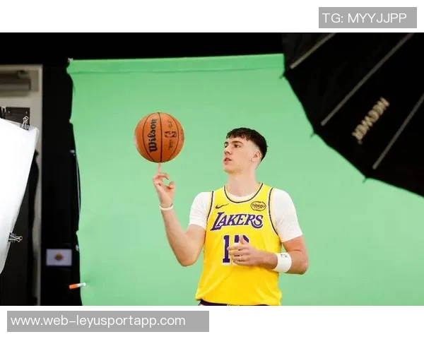 拉拉维亚谈夏季防守训练称自己是一名出色的防守者 拉拉维亚谈夏季防守训练称自己是一名出色的防守者