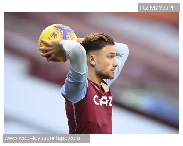 斯基拉确认与后卫詹卢卡曼奇尼续约至2029年助力罗马计划