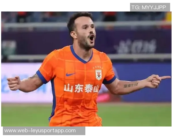 李小恒回忆韩鹏的支持与鼓励重拾自信与比赛节奏的故事 李小恒回忆韩鹏的支持与鼓励重拾自信与比赛节奏的故事