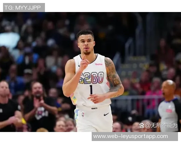 小迈克尔波特半场表现出色14中7砍下20分外加8篮板三分球命中率高达50 小迈克尔波特半场表现出色14中7砍下20分外加8篮板三分球命中率高达50