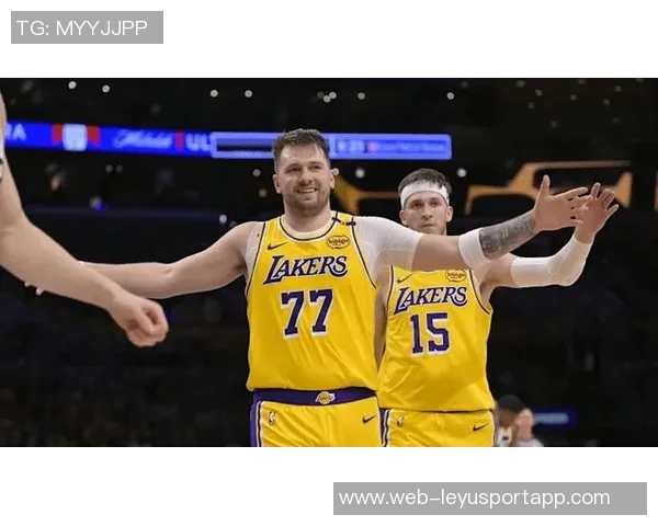 直播吧评选10月27日NBA最佳球员揭晓里夫斯荣登榜首引发热议