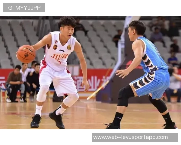 海斯谈三分球投篮技巧：接球即投是我常练的节奏掌控